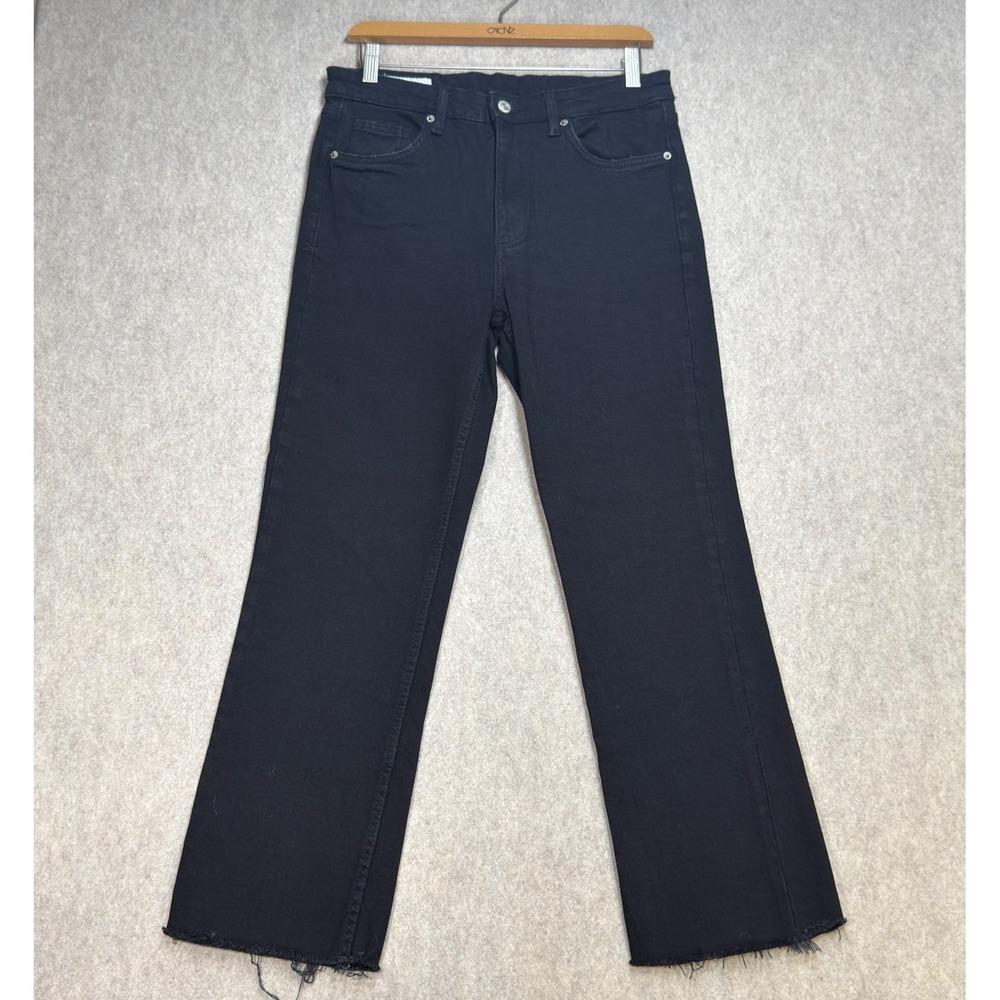 Zara Womens Size 8 Black Minimalist Grunge‎ Raw Hem Cropped Straight Leg Jeans